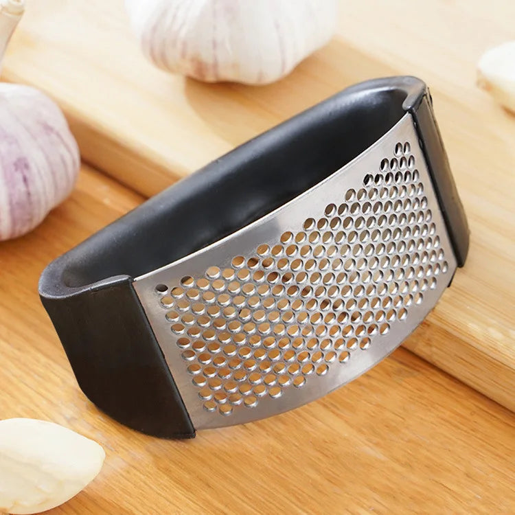 Espremedor e Triturador de Alho Manual em Aço Inoxidável para Cozinha