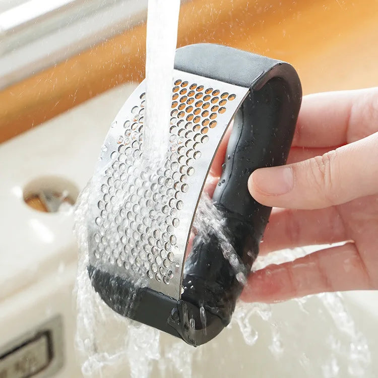 Espremedor e Triturador de Alho Manual em Aço Inoxidável para Cozinha